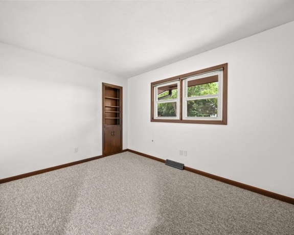 12048 Tower, BYRON, Illinois 61010, 3 Bedrooms Bedrooms, ,2 BathroomsBathrooms,House,For Sale,Tower,202604632