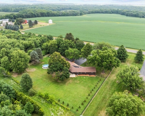 12048 Tower, BYRON, Illinois 61010, 3 Bedrooms Bedrooms, ,2 BathroomsBathrooms,House,For Sale,Tower,202604632
