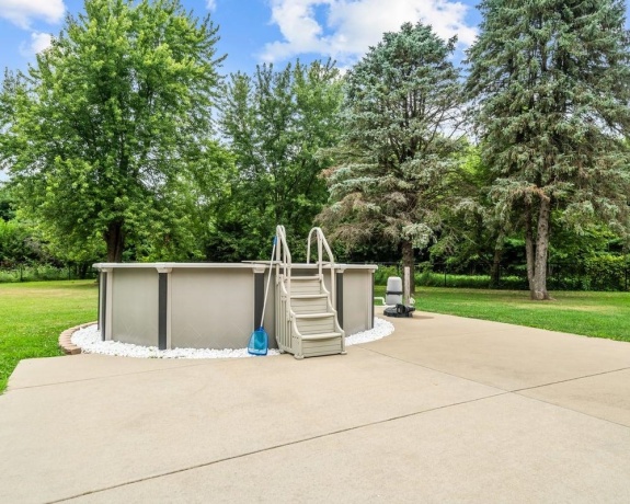 12048 Tower, BYRON, Illinois 61010, 3 Bedrooms Bedrooms, ,2 BathroomsBathrooms,House,For Sale,Tower,202604632