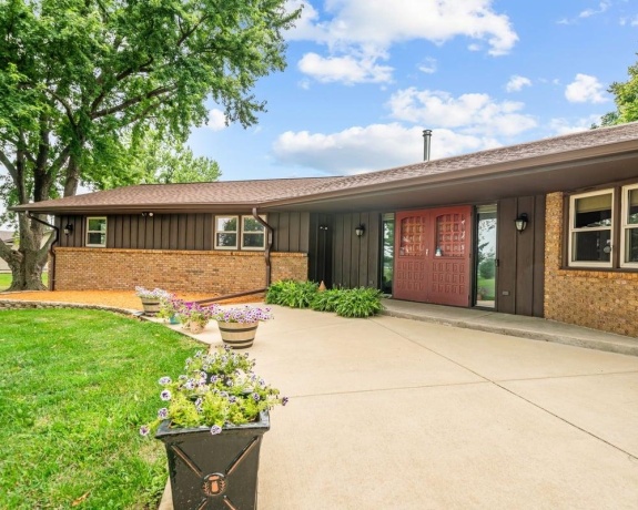 12048 Tower, BYRON, Illinois 61010, 3 Bedrooms Bedrooms, ,2 BathroomsBathrooms,House,For Sale,Tower,202604632