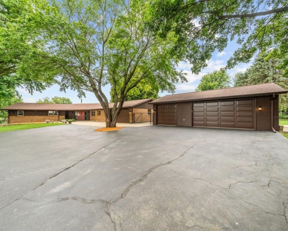 12048 Tower, BYRON, Illinois 61010, 3 Bedrooms Bedrooms, ,2 BathroomsBathrooms,House,For Sale,Tower,202604632