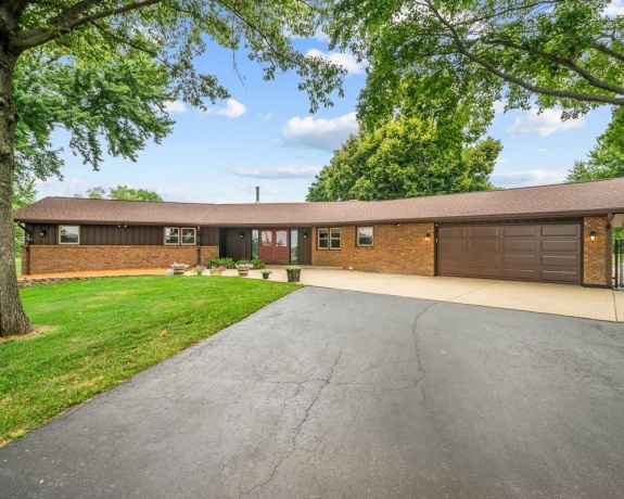 12048 Tower, BYRON, Illinois 61010, 3 Bedrooms Bedrooms, ,2 BathroomsBathrooms,House,For Sale,Tower,202604632