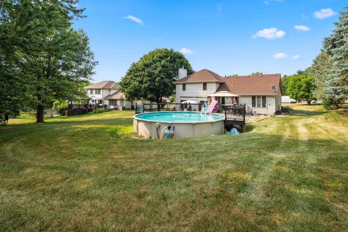6853 Prairenook, ROSCOE, Illinois 61073, 5 Bedrooms Bedrooms, ,2 BathroomsBathrooms,House,For Sale,Prairenook,202604634