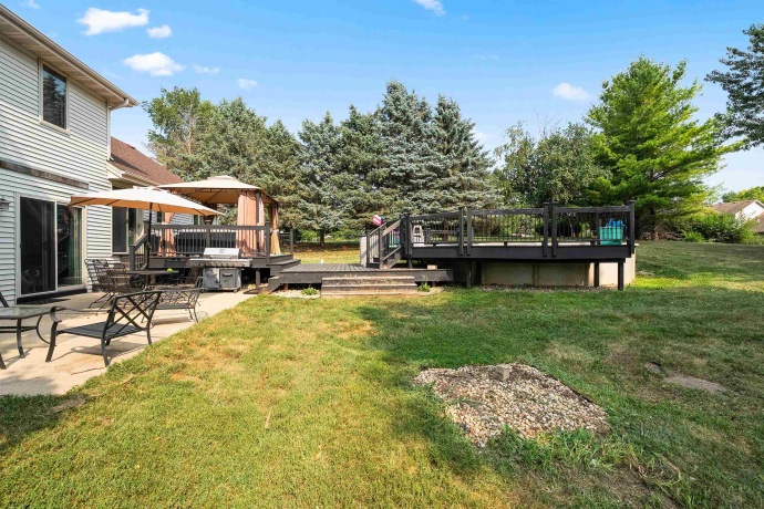 6853 Prairenook, ROSCOE, Illinois 61073, 5 Bedrooms Bedrooms, ,2 BathroomsBathrooms,House,For Sale,Prairenook,202604634
