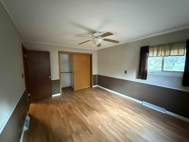 602 Center, LENA, Illinois 61048, 3 Bedrooms Bedrooms, ,2 BathroomsBathrooms,House,For Sale,Center,202604636