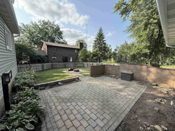 602 Center, LENA, Illinois 61048, 3 Bedrooms Bedrooms, ,2 BathroomsBathrooms,House,For Sale,Center,202604636