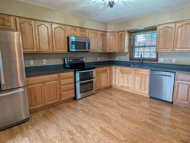 204 Hickory, LENA, Illinois 61048, 2 Bedrooms Bedrooms, ,2 BathroomsBathrooms,House,For Sale,Hickory,202604637