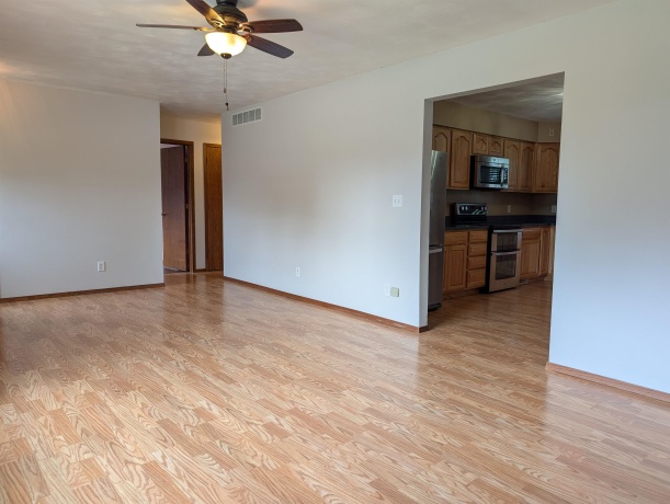 204 Hickory, LENA, Illinois 61048, 2 Bedrooms Bedrooms, ,2 BathroomsBathrooms,House,For Sale,Hickory,202604637