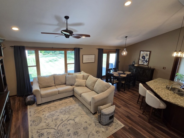 743 Valley Forge, ROCKTON, Illinois 61072, 4 Bedrooms Bedrooms, ,3 BathroomsBathrooms,House,For Sale,Valley Forge,202604638