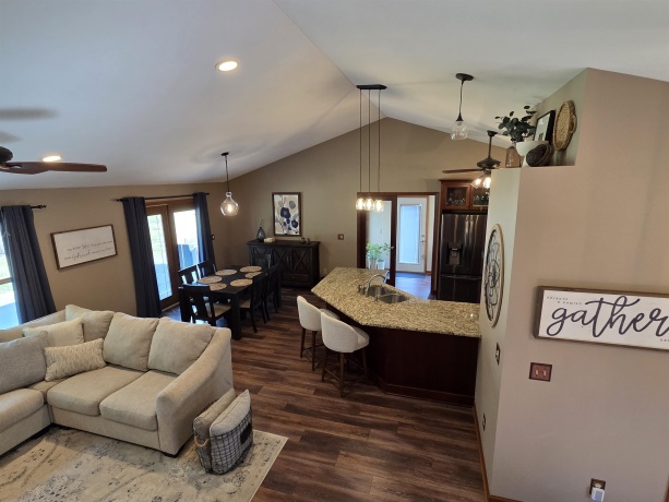 743 Valley Forge, ROCKTON, Illinois 61072, 4 Bedrooms Bedrooms, ,3 BathroomsBathrooms,House,For Sale,Valley Forge,202604638