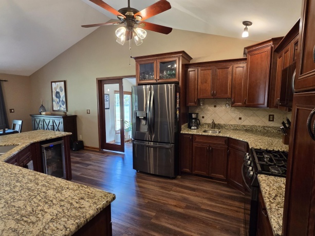743 Valley Forge, ROCKTON, Illinois 61072, 4 Bedrooms Bedrooms, ,3 BathroomsBathrooms,House,For Sale,Valley Forge,202604638