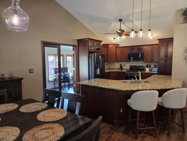 743 Valley Forge, ROCKTON, Illinois 61072, 4 Bedrooms Bedrooms, ,3 BathroomsBathrooms,House,For Sale,Valley Forge,202604638