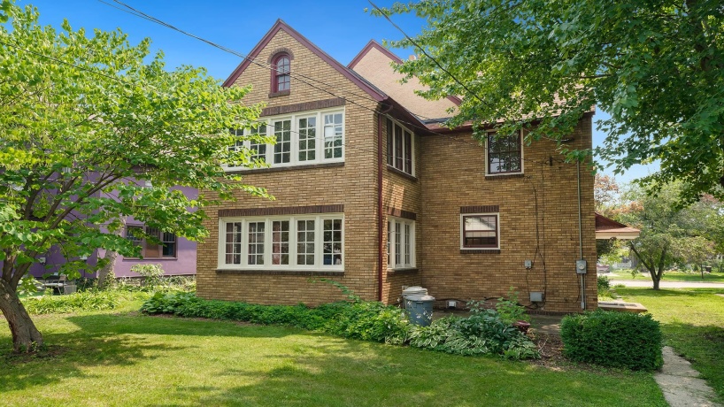 1218 Harlem, ROCKFORD, Illinois 61103, 3 Bedrooms Bedrooms, ,1 BathroomBathrooms,House,For Sale,Harlem,202604640