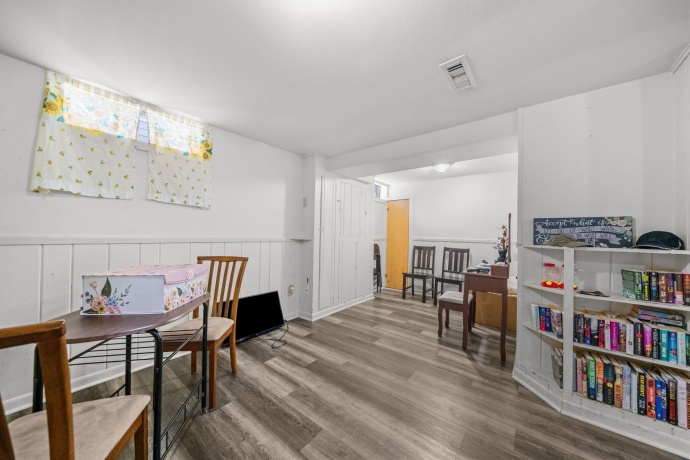 815 20th, ROCKFORD, Illinois 61104, 2 Bedrooms Bedrooms, ,1 BathroomBathrooms,House,For Sale,20th,202604641