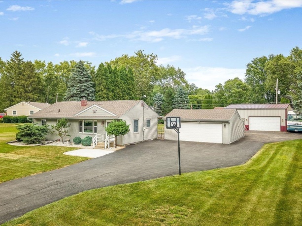 1398 Randall, ROCKFORD, Illinois 61108, 2 Bedrooms Bedrooms, ,1 BathroomBathrooms,House,For Sale,Randall,202604644
