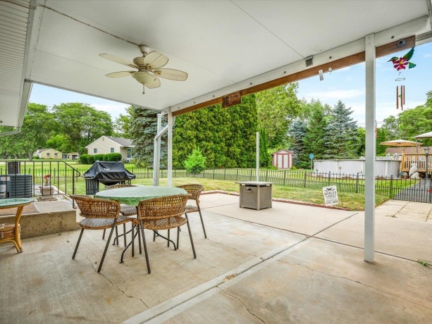 1398 Randall, ROCKFORD, Illinois 61108, 2 Bedrooms Bedrooms, ,1 BathroomBathrooms,House,For Sale,Randall,202604644