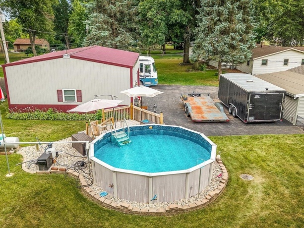 1398 Randall, ROCKFORD, Illinois 61108, 2 Bedrooms Bedrooms, ,1 BathroomBathrooms,House,For Sale,Randall,202604644