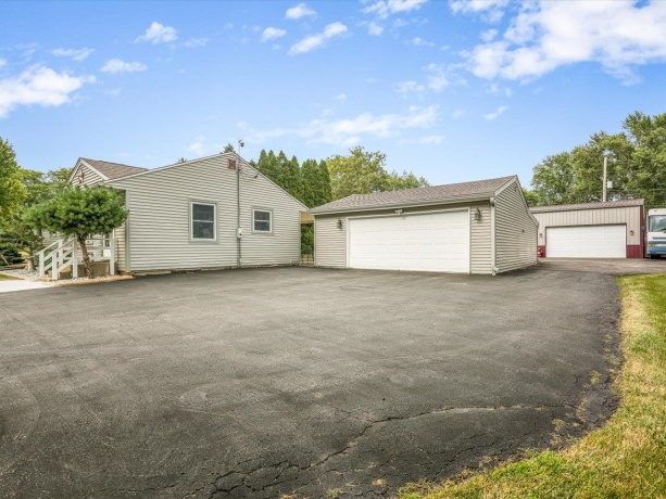 1398 Randall, ROCKFORD, Illinois 61108, 2 Bedrooms Bedrooms, ,1 BathroomBathrooms,House,For Sale,Randall,202604644