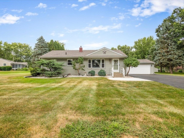 1398 Randall, ROCKFORD, Illinois 61108, 2 Bedrooms Bedrooms, ,1 BathroomBathrooms,House,For Sale,Randall,202604644