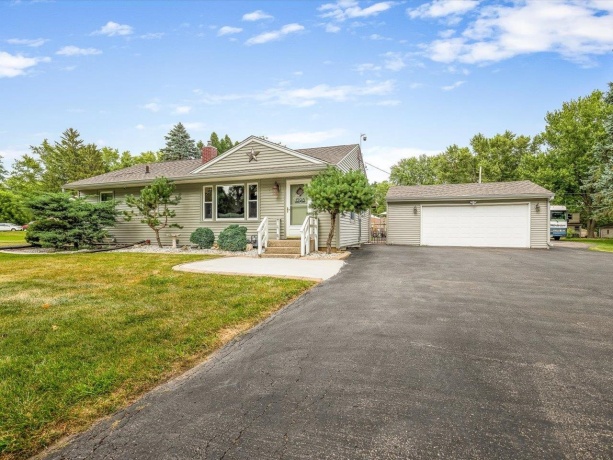 1398 Randall, ROCKFORD, Illinois 61108, 2 Bedrooms Bedrooms, ,1 BathroomBathrooms,House,For Sale,Randall,202604644