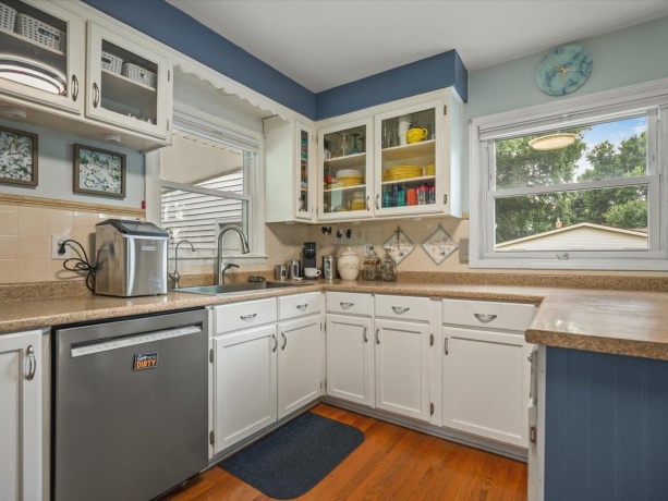 1398 Randall, ROCKFORD, Illinois 61108, 2 Bedrooms Bedrooms, ,1 BathroomBathrooms,House,For Sale,Randall,202604644