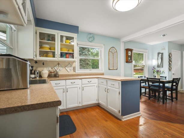 1398 Randall, ROCKFORD, Illinois 61108, 2 Bedrooms Bedrooms, ,1 BathroomBathrooms,House,For Sale,Randall,202604644