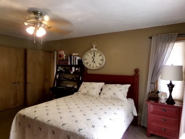 1104 Benson Blvd., FREEPORT, Illinois 61032, 2 Bedrooms Bedrooms, ,2 BathroomsBathrooms,House,For Sale,Benson Blvd.,202604646