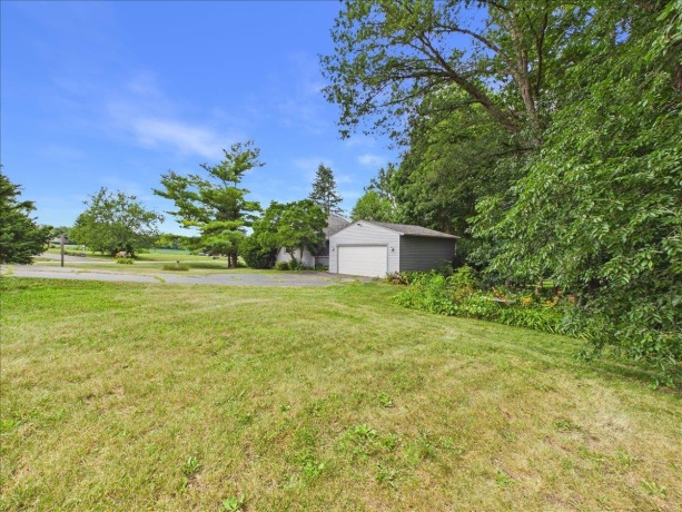 1636 Larchmont, DAVIS, Illinois 61019, 2 Bedrooms Bedrooms, ,1 BathroomBathrooms,House,For Sale,Larchmont,202604651