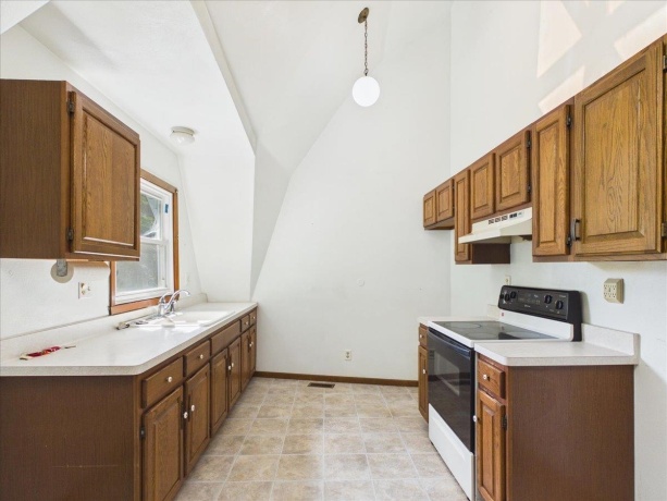 1636 Larchmont, DAVIS, Illinois 61019, 2 Bedrooms Bedrooms, ,1 BathroomBathrooms,House,For Sale,Larchmont,202604651