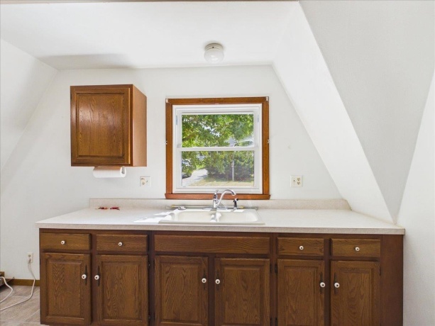 1636 Larchmont, DAVIS, Illinois 61019, 2 Bedrooms Bedrooms, ,1 BathroomBathrooms,House,For Sale,Larchmont,202604651