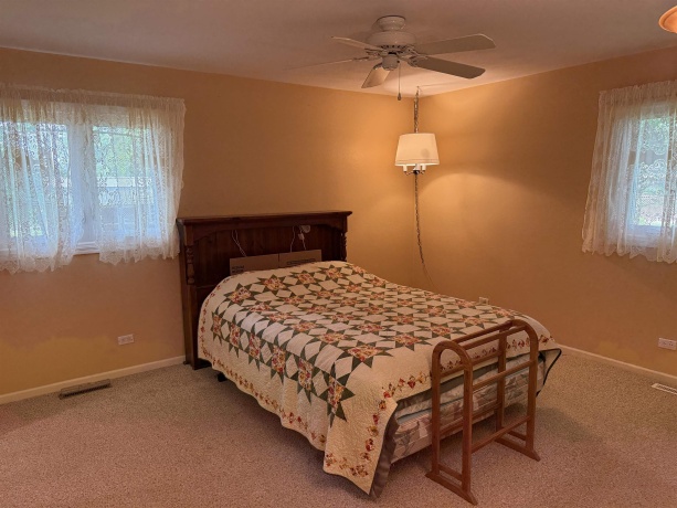 2282 Shepard, FREEPORT, Illinois 61032, 3 Bedrooms Bedrooms, ,2 BathroomsBathrooms,House,For Sale,Shepard,202604652