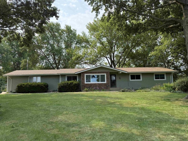 2282 Shepard, FREEPORT, Illinois 61032, 3 Bedrooms Bedrooms, ,2 BathroomsBathrooms,House,For Sale,Shepard,202604652