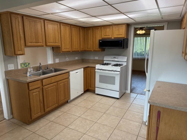 2282 Shepard, FREEPORT, Illinois 61032, 3 Bedrooms Bedrooms, ,2 BathroomsBathrooms,House,For Sale,Shepard,202604652