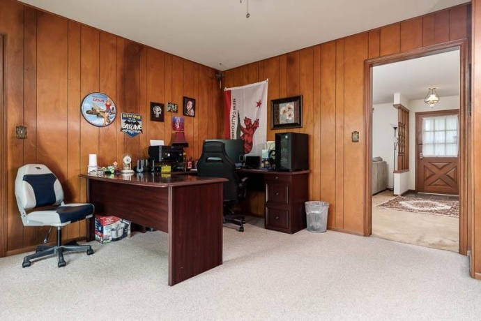 2212 Silverhorn, ROCKFORD, Illinois 61107, 3 Bedrooms Bedrooms, ,2 BathroomsBathrooms,House,For Sale,Silverhorn,202604653