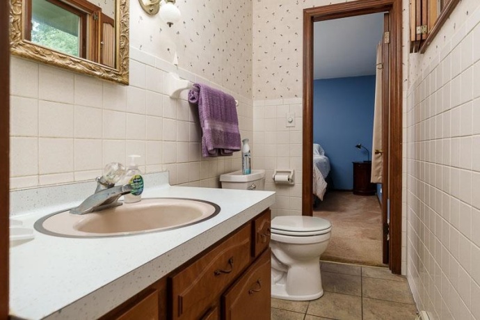2212 Silverhorn, ROCKFORD, Illinois 61107, 3 Bedrooms Bedrooms, ,2 BathroomsBathrooms,House,For Sale,Silverhorn,202604653
