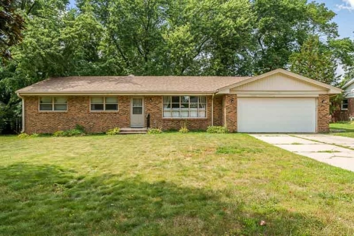 2212 Silverhorn, ROCKFORD, Illinois 61107, 3 Bedrooms Bedrooms, ,2 BathroomsBathrooms,House,For Sale,Silverhorn,202604653