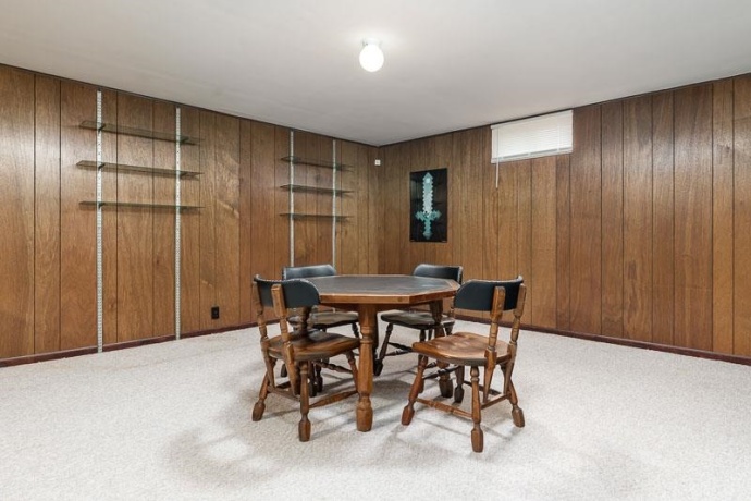 2212 Silverhorn, ROCKFORD, Illinois 61107, 3 Bedrooms Bedrooms, ,2 BathroomsBathrooms,House,For Sale,Silverhorn,202604653