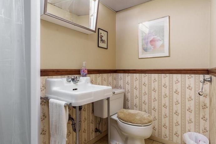 2212 Silverhorn, ROCKFORD, Illinois 61107, 3 Bedrooms Bedrooms, ,2 BathroomsBathrooms,House,For Sale,Silverhorn,202604653