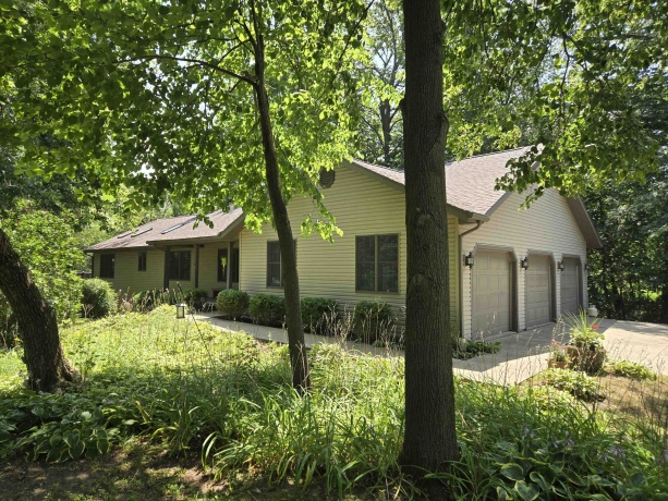 5931 Bogey, POLO, Illinois 61064, 2 Bedrooms Bedrooms, ,2 BathroomsBathrooms,House,For Sale,Bogey,202604655