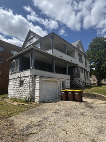 735 Court, ROCKFORD, Illinois 61103, ,3 - 4 Units,For Sale,Court,202604656