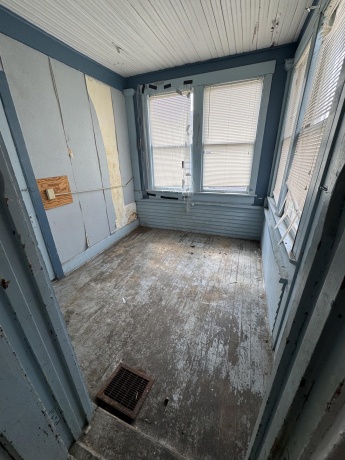 735 Court, ROCKFORD, Illinois 61103, ,3 - 4 Units,For Sale,Court,202604656
