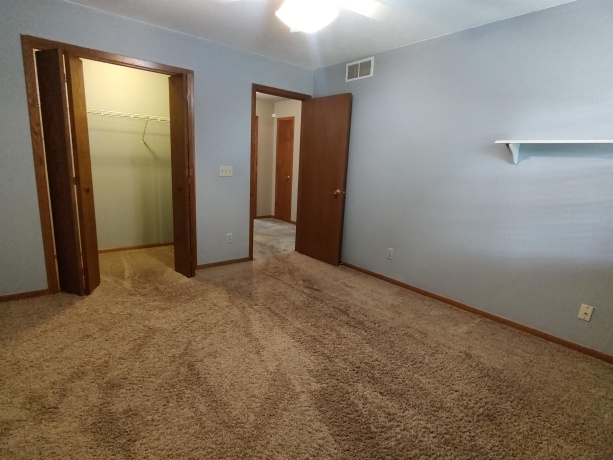 1174 Butler, ROCKFORD, Illinois 61108, 3 Bedrooms Bedrooms, ,2 BathroomsBathrooms,House,For Sale,Butler,202604658