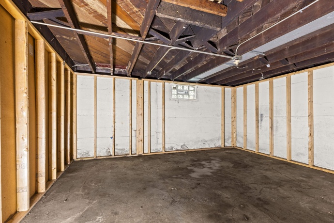 2738 Marshall, ROCKFORD, Illinois 61109, 3 Bedrooms Bedrooms, ,1 BathroomBathrooms,House,For Sale,Marshall,202604661