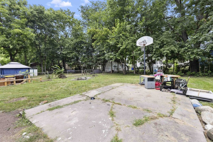 2738 Marshall, ROCKFORD, Illinois 61109, 3 Bedrooms Bedrooms, ,1 BathroomBathrooms,House,For Sale,Marshall,202604661