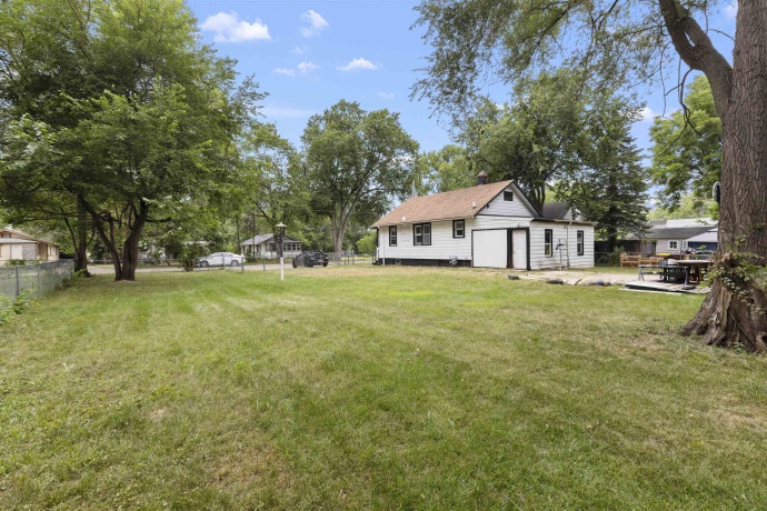 2738 Marshall, ROCKFORD, Illinois 61109, 3 Bedrooms Bedrooms, ,1 BathroomBathrooms,House,For Sale,Marshall,202604661