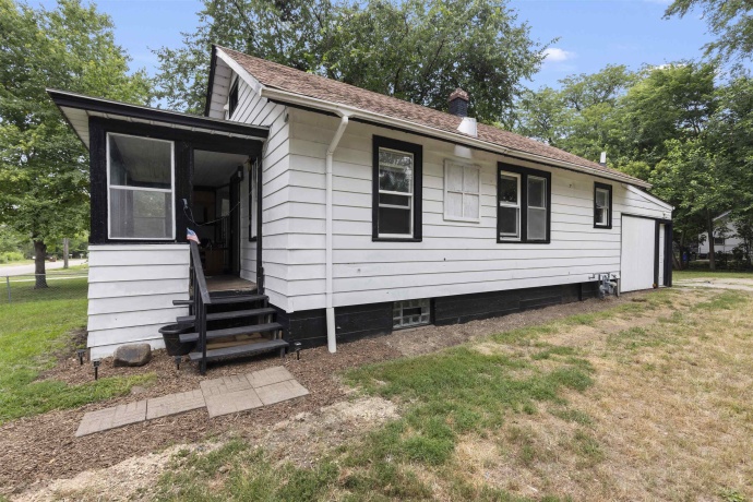 2738 Marshall, ROCKFORD, Illinois 61109, 3 Bedrooms Bedrooms, ,1 BathroomBathrooms,House,For Sale,Marshall,202604661