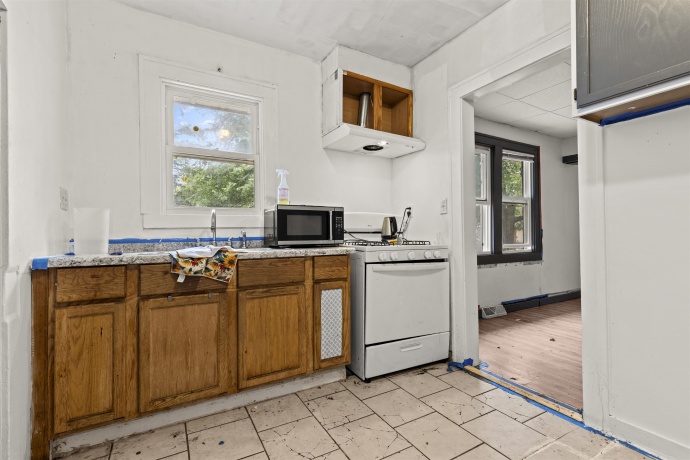 2738 Marshall, ROCKFORD, Illinois 61109, 3 Bedrooms Bedrooms, ,1 BathroomBathrooms,House,For Sale,Marshall,202604661