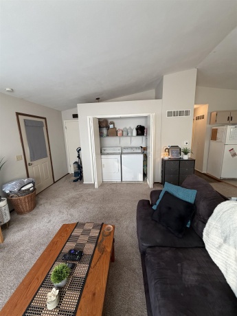 411 Sycamore, ELIZABETH, Illinois 61028, ,2 Units,For Sale,Sycamore,202604663
