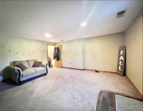 411 Sycamore, ELIZABETH, Illinois 61028, ,2 Units,For Sale,Sycamore,202604663