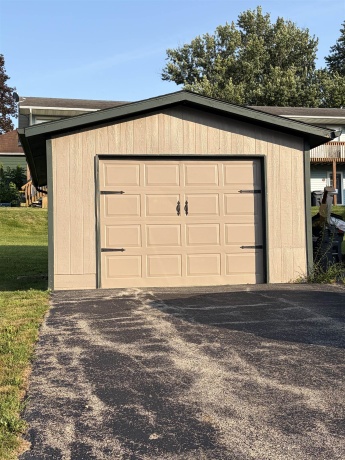 411 Sycamore, ELIZABETH, Illinois 61028, ,2 Units,For Sale,Sycamore,202604663